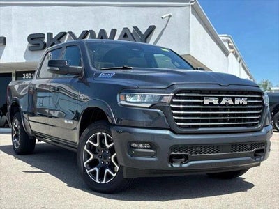 2026 RAM Ram 1500 RAM 1500 LARAMIE CREW CAB 4X4 5'7' BOX