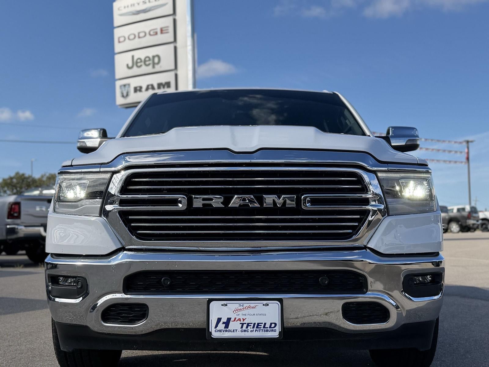 2023 RAM 1500 Laramie Crew Cab 4x4 5'7' Box