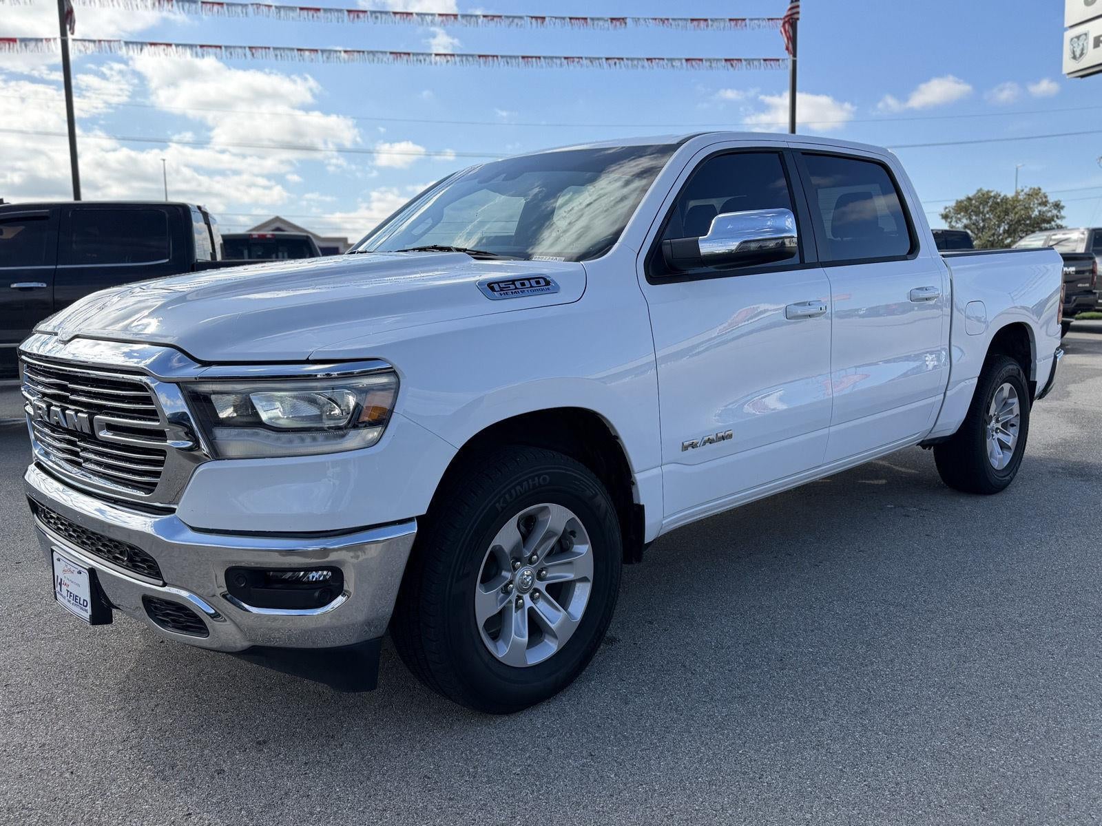 2023 RAM 1500 Laramie Crew Cab 4x4 5'7' Box