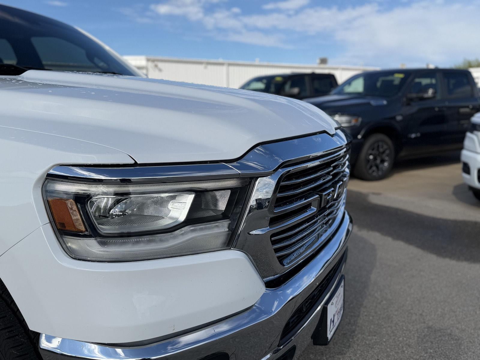 2023 RAM 1500 Laramie Crew Cab 4x4 5'7' Box