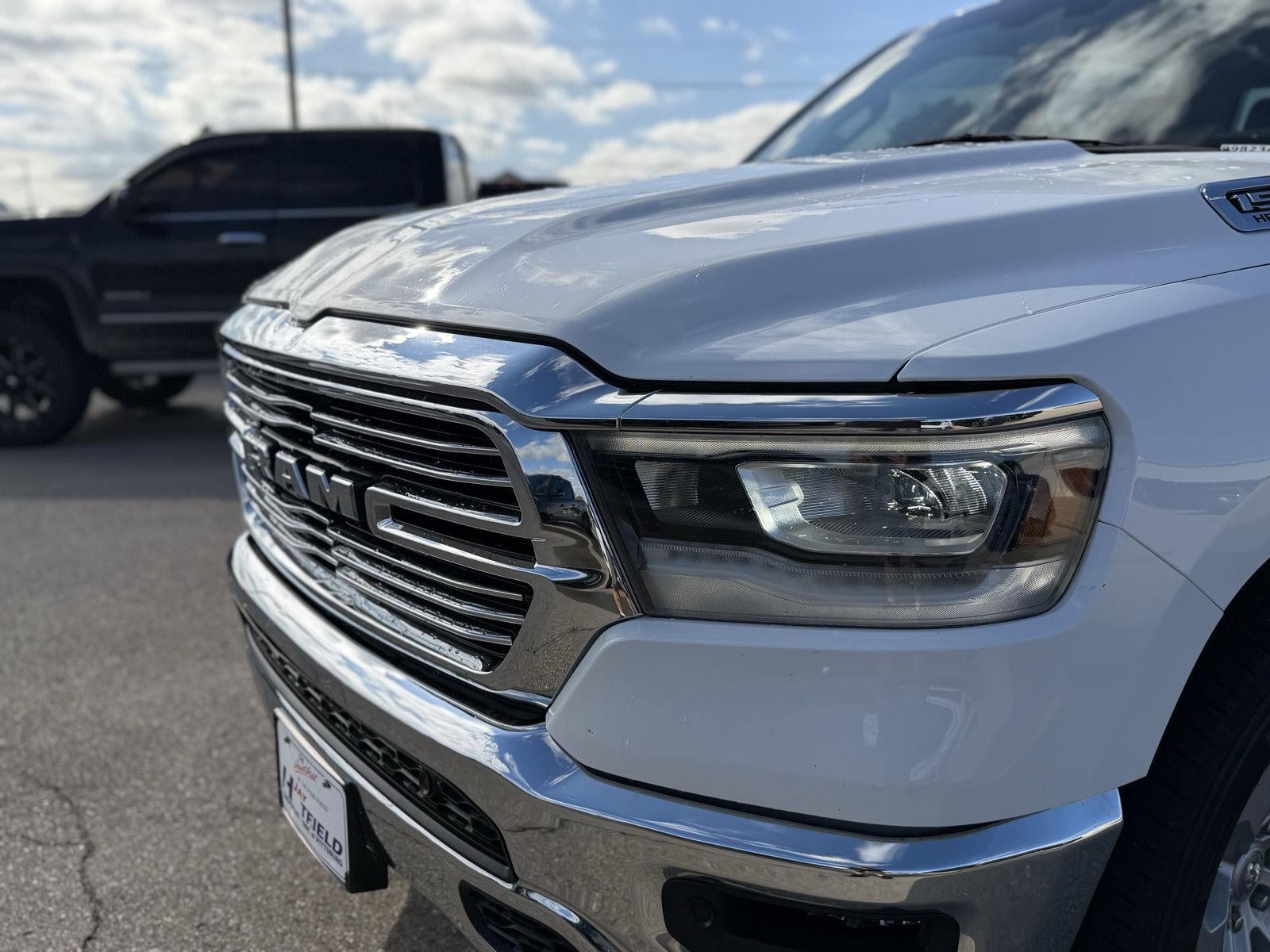 2023 RAM 1500 Laramie Crew Cab 4x4 5'7' Box