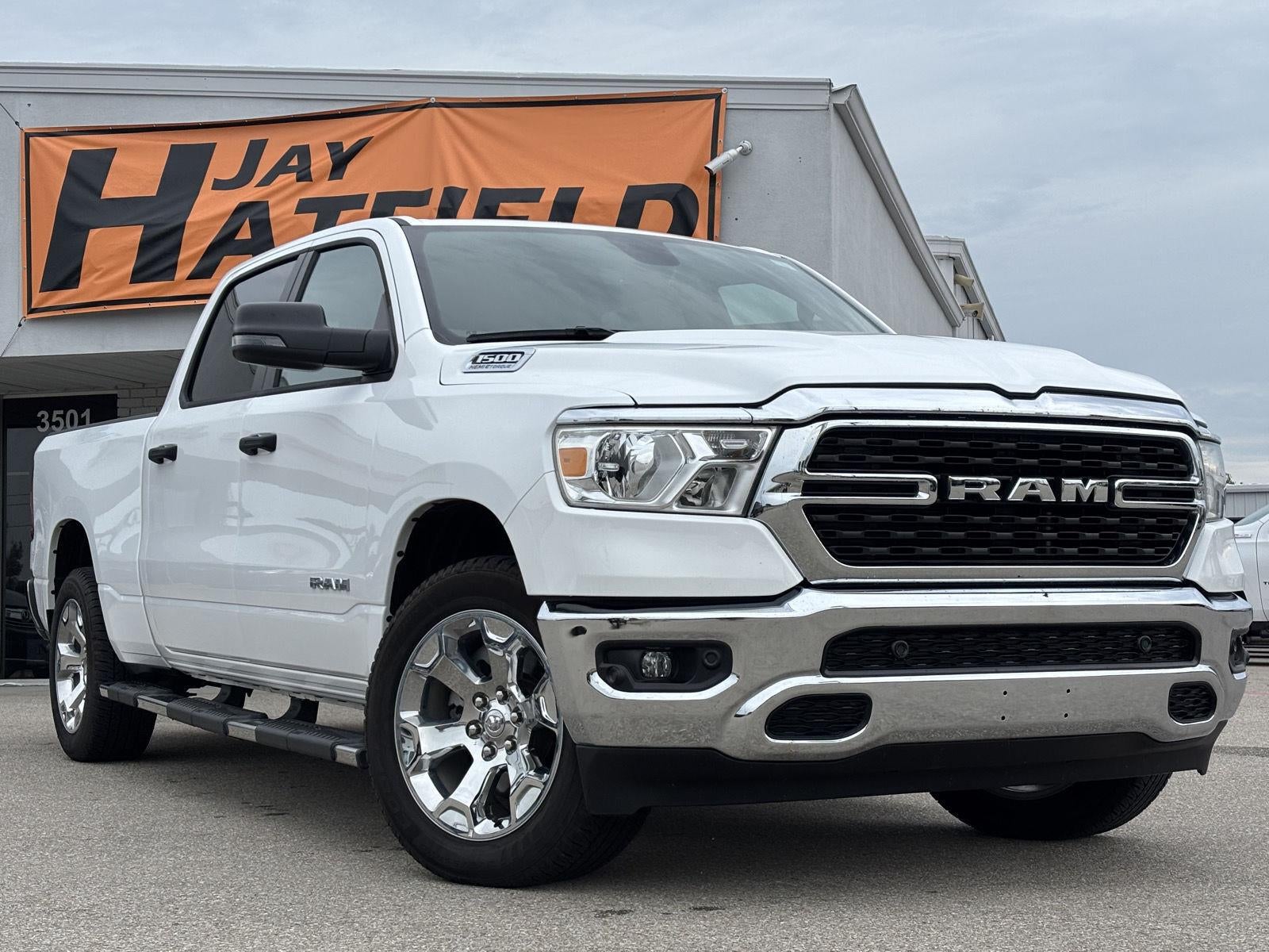 2024 RAM 1500 Big Horn Crew Cab 4x4 6'4' Box