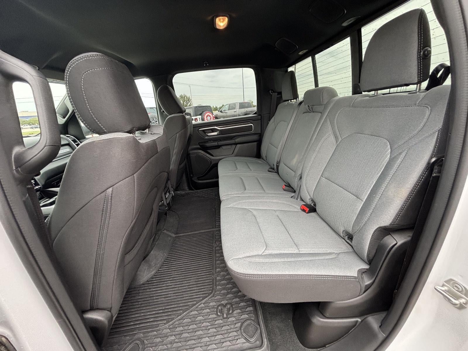 2024 RAM 1500 Big Horn Crew Cab 4x4 6'4' Box