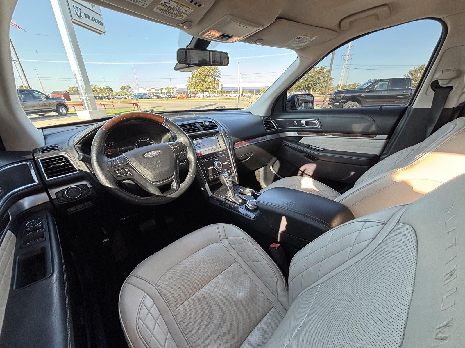 2018 Ford Explorer Platinum