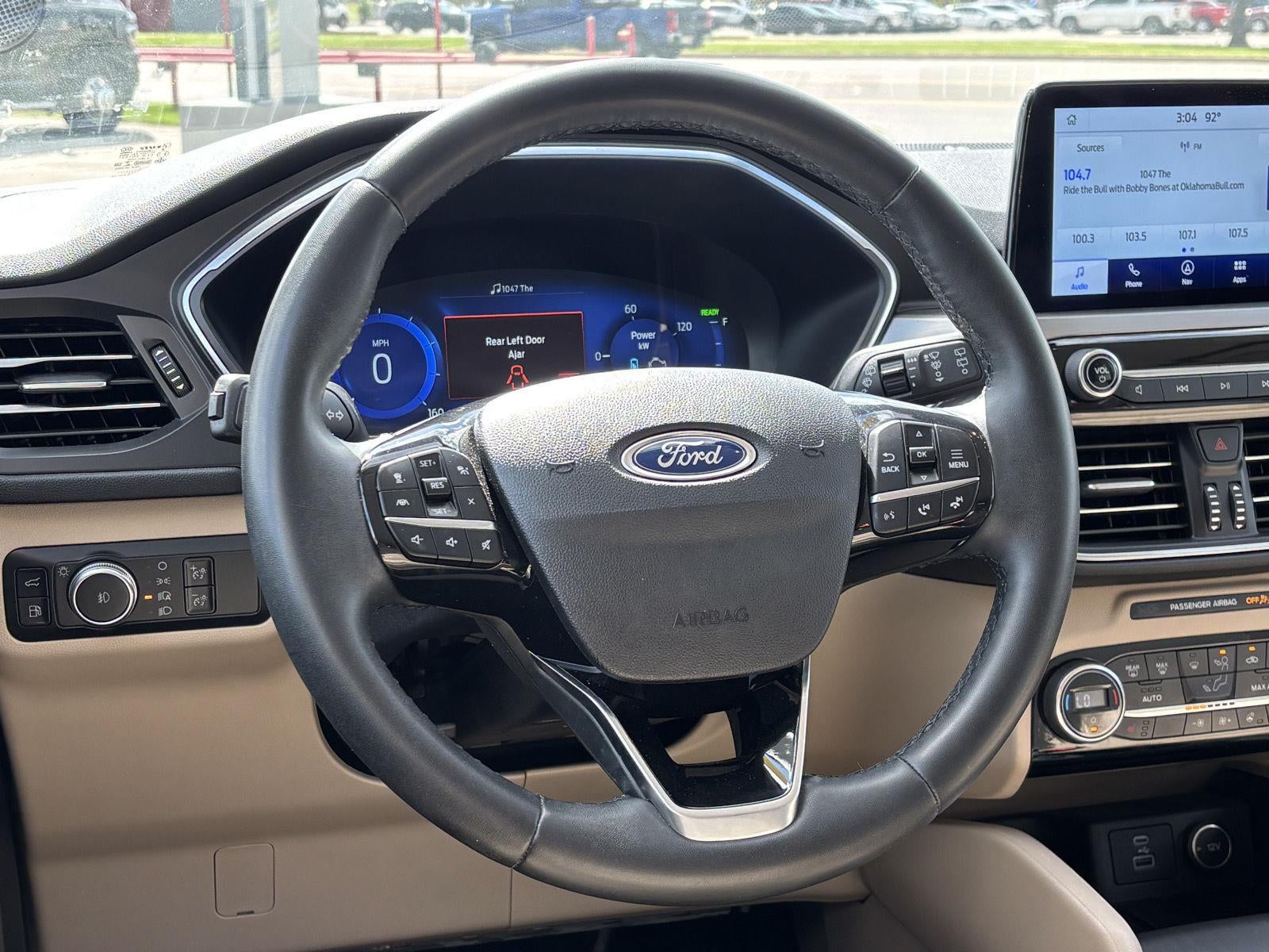 2021 Ford Escape Titanium Hybrid