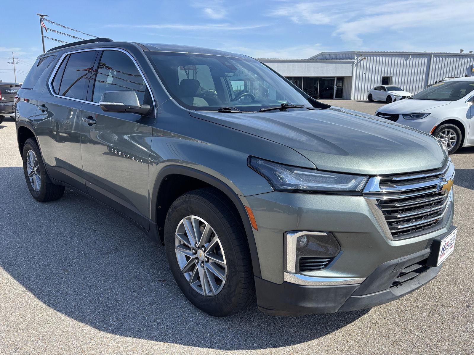 2023 Chevrolet Traverse FWD LT Cloth