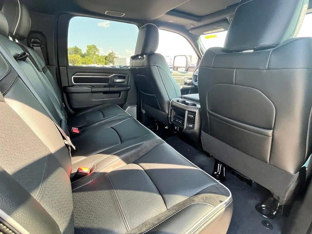 2026 RAM Ram 3500 RAM 3500 LARAMIE MEGA CAB 4X4 6'4' BOX
