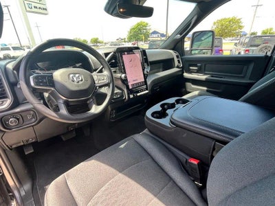 2026 RAM 2500 Tradesman Crew Cab 4x4 6'4' Box