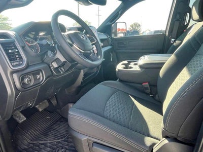 2026 RAM 2500 Black Express Crew Cab 4x4 6'4' Box