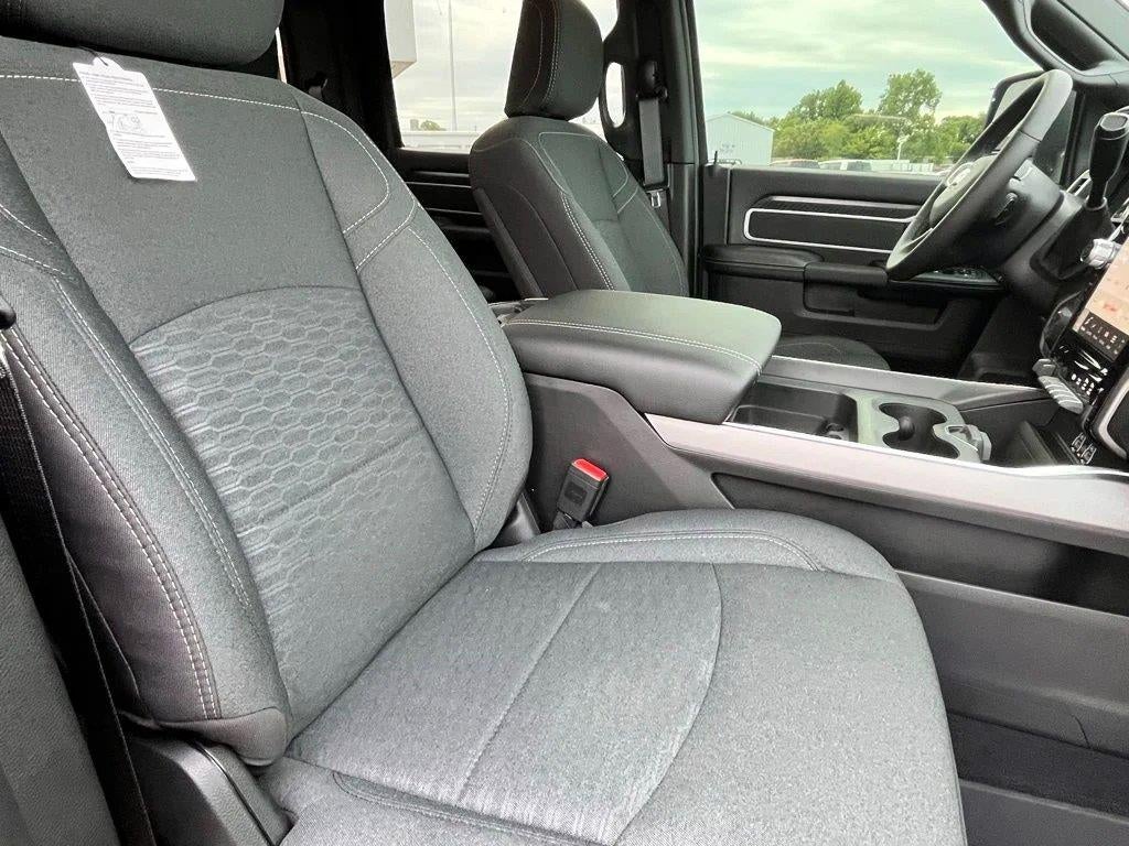 2026 RAM 2500 Big Horn Crew Cab 4x4 6'4' Box