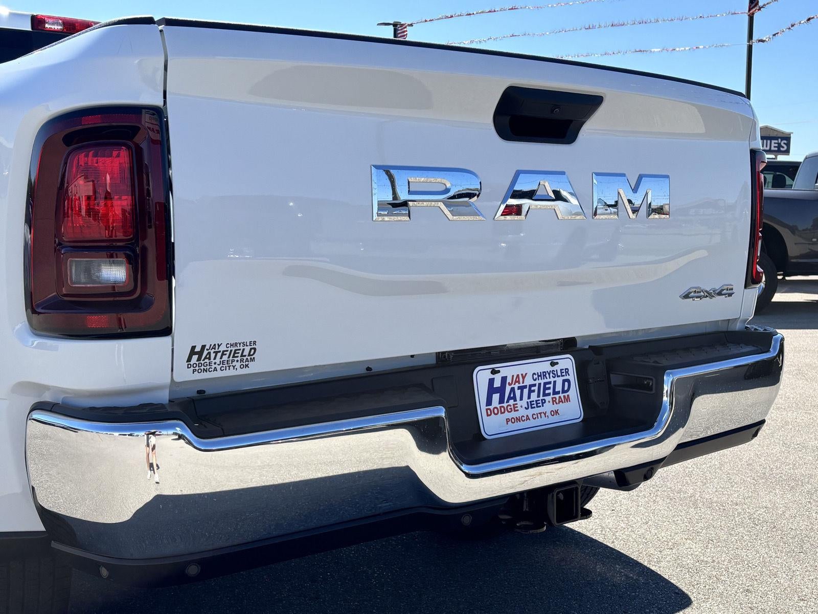 2027 RAM Ram 3500 RAM 3500 TRADESMAN CREW CAB 4X4 8' BOX