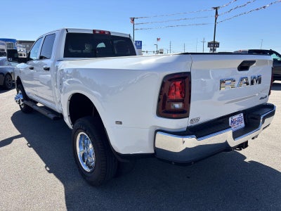 2027 RAM Ram 3500 RAM 3500 TRADESMAN CREW CAB 4X4 8' BOX