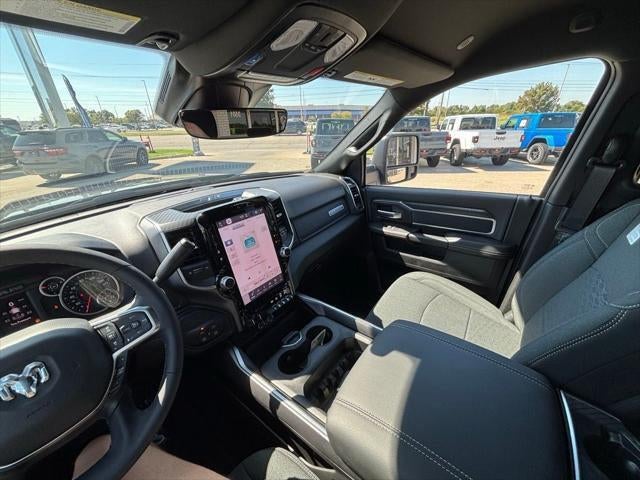 2025 RAM 2500 Big Horn Crew Cab 4x4 6'4' Box