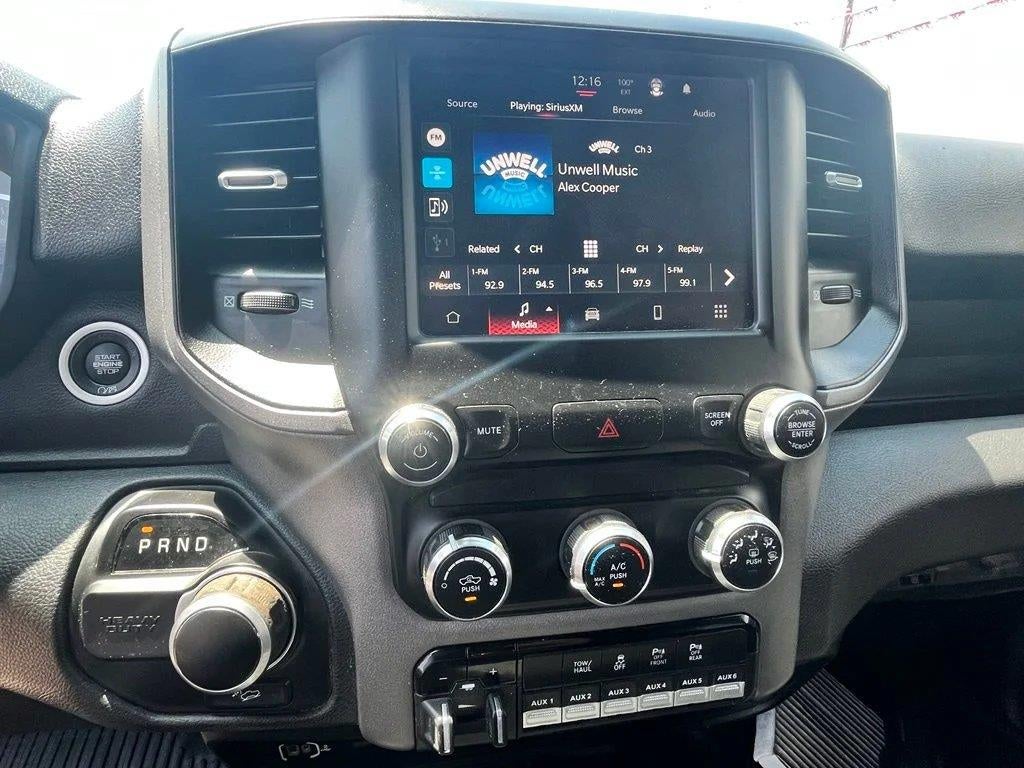 2022 RAM 2500 Tradesman Crew Cab 4x4 8' Box