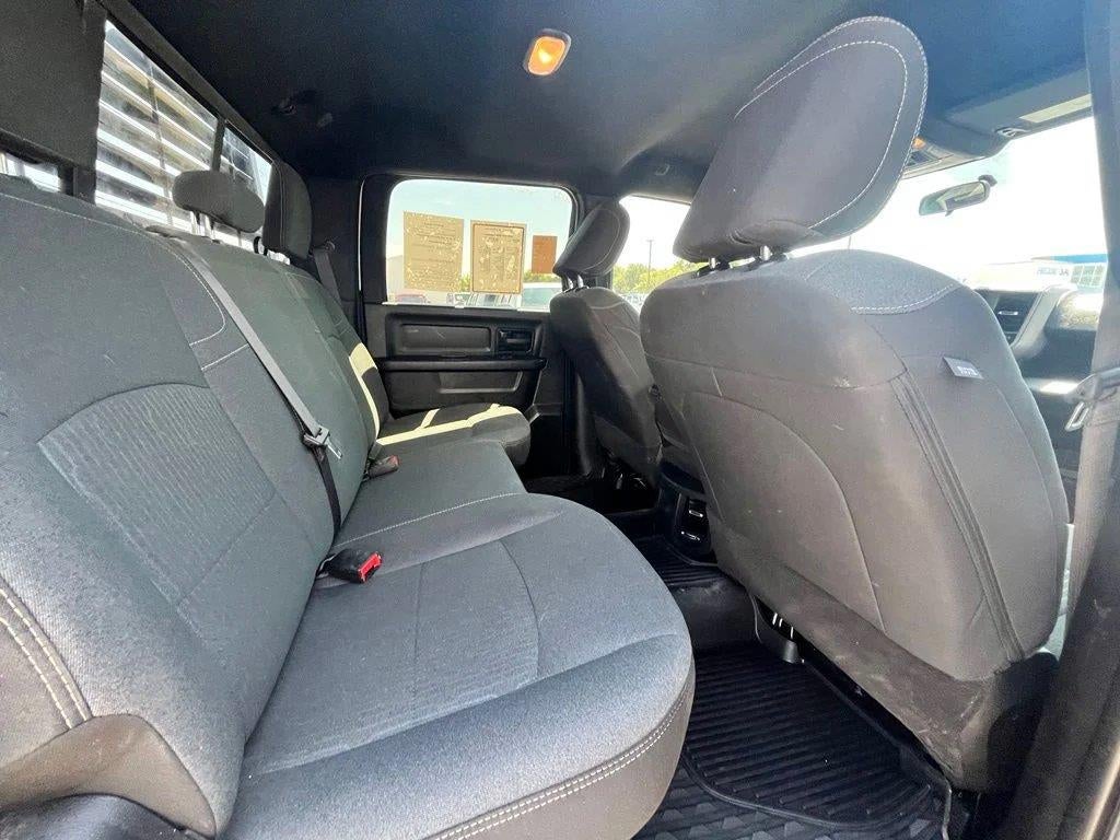 2022 RAM 2500 Tradesman Crew Cab 4x4 8' Box