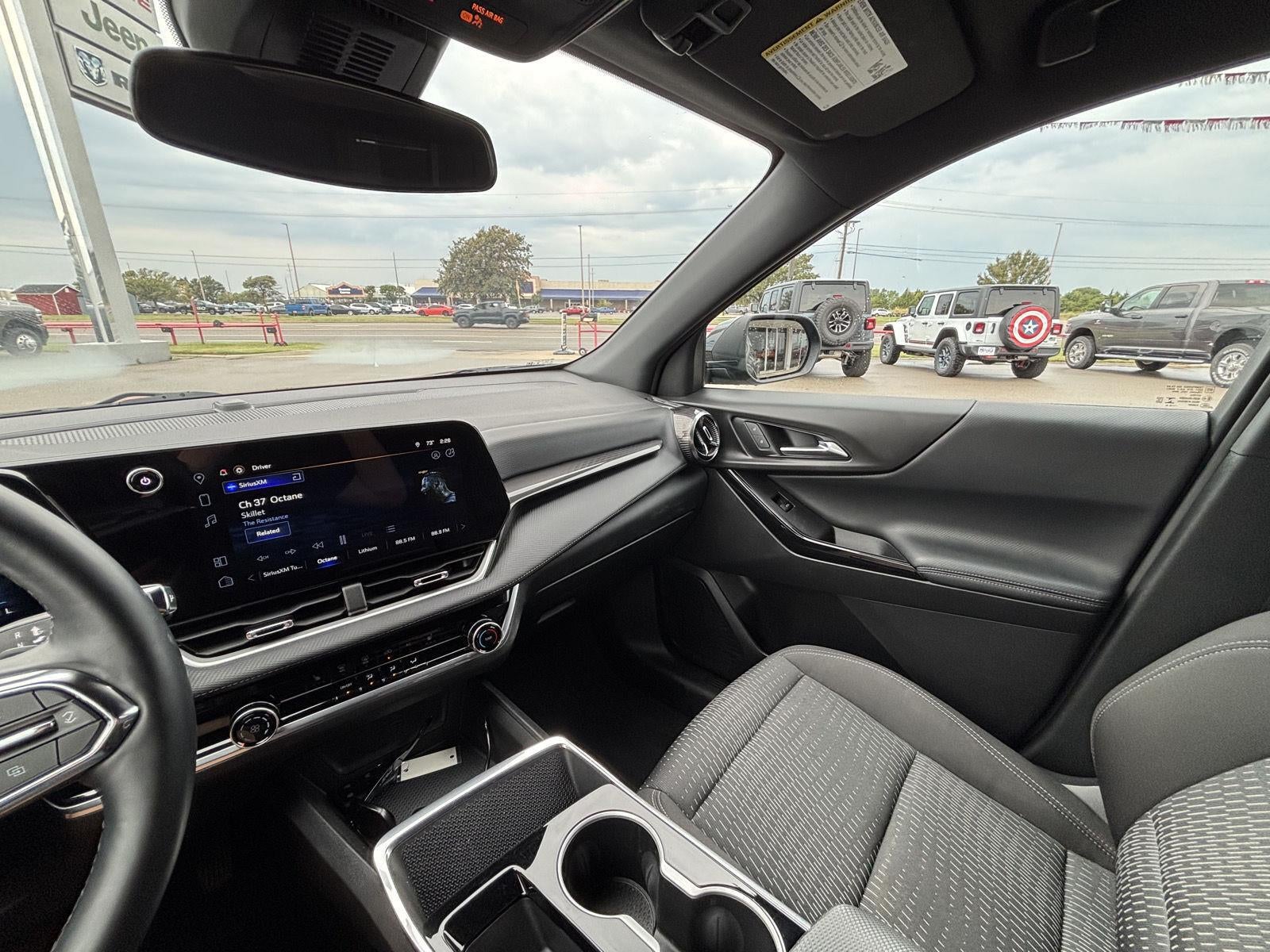2025 Chevrolet Equinox FWD LT