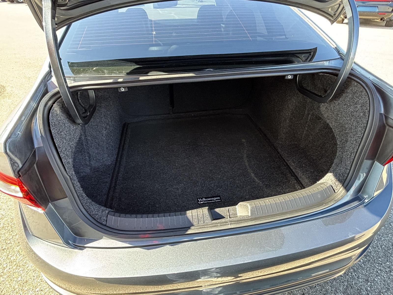 2022 Volkswagen Jetta 1.5T SE