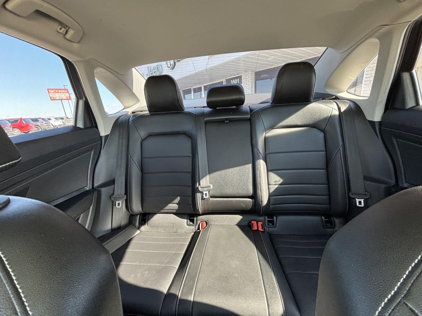 2022 Volkswagen Jetta 1.5T SE