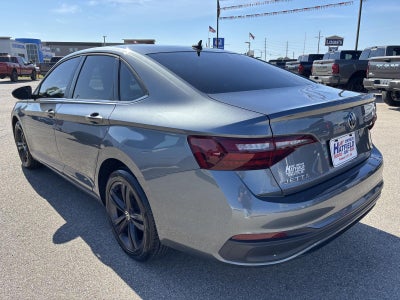 2022 Volkswagen Jetta 1.5T SE