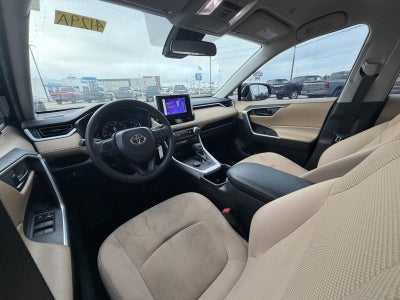 2023 Toyota RAV4 Hybrid LE