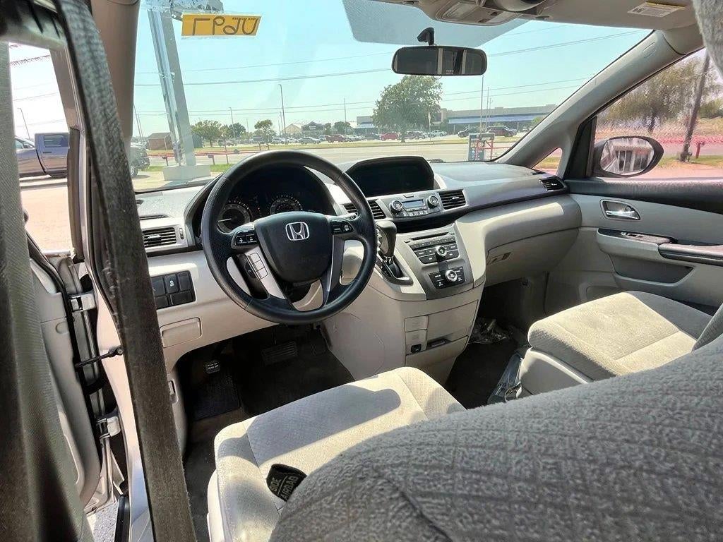 2015 Honda Odyssey LX