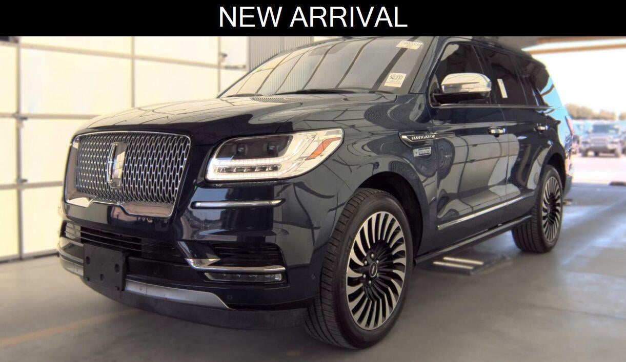 2018 Lincoln Navigator Black Label