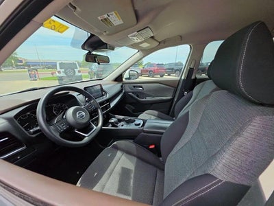 2021 Nissan Rogue Sv SV