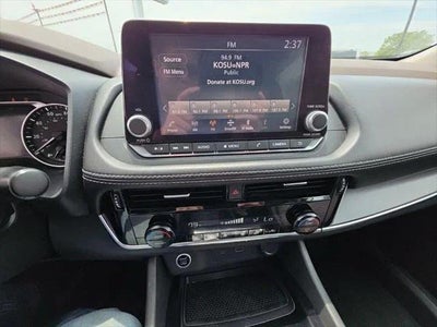 2021 Nissan Rogue Sv SV