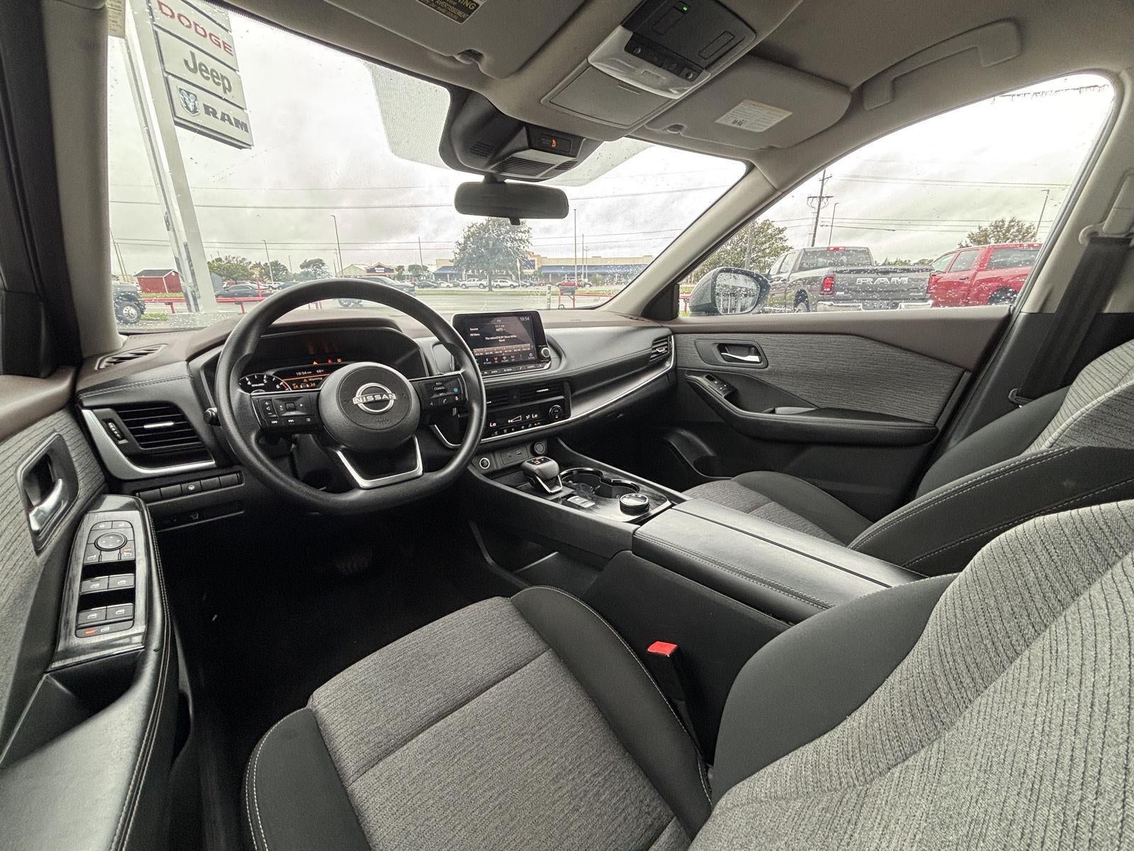 2023 Nissan Rogue SV Intelligent AWD