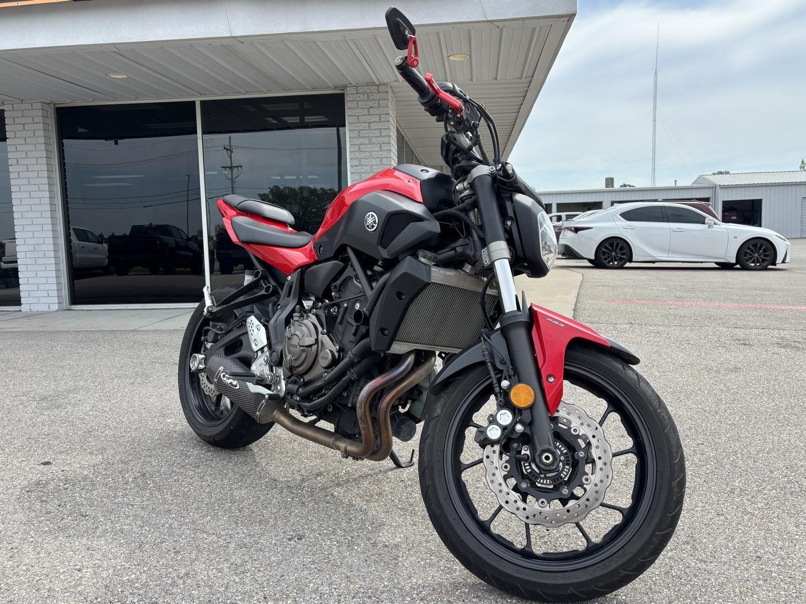2017 Yamaha FZ07A Base