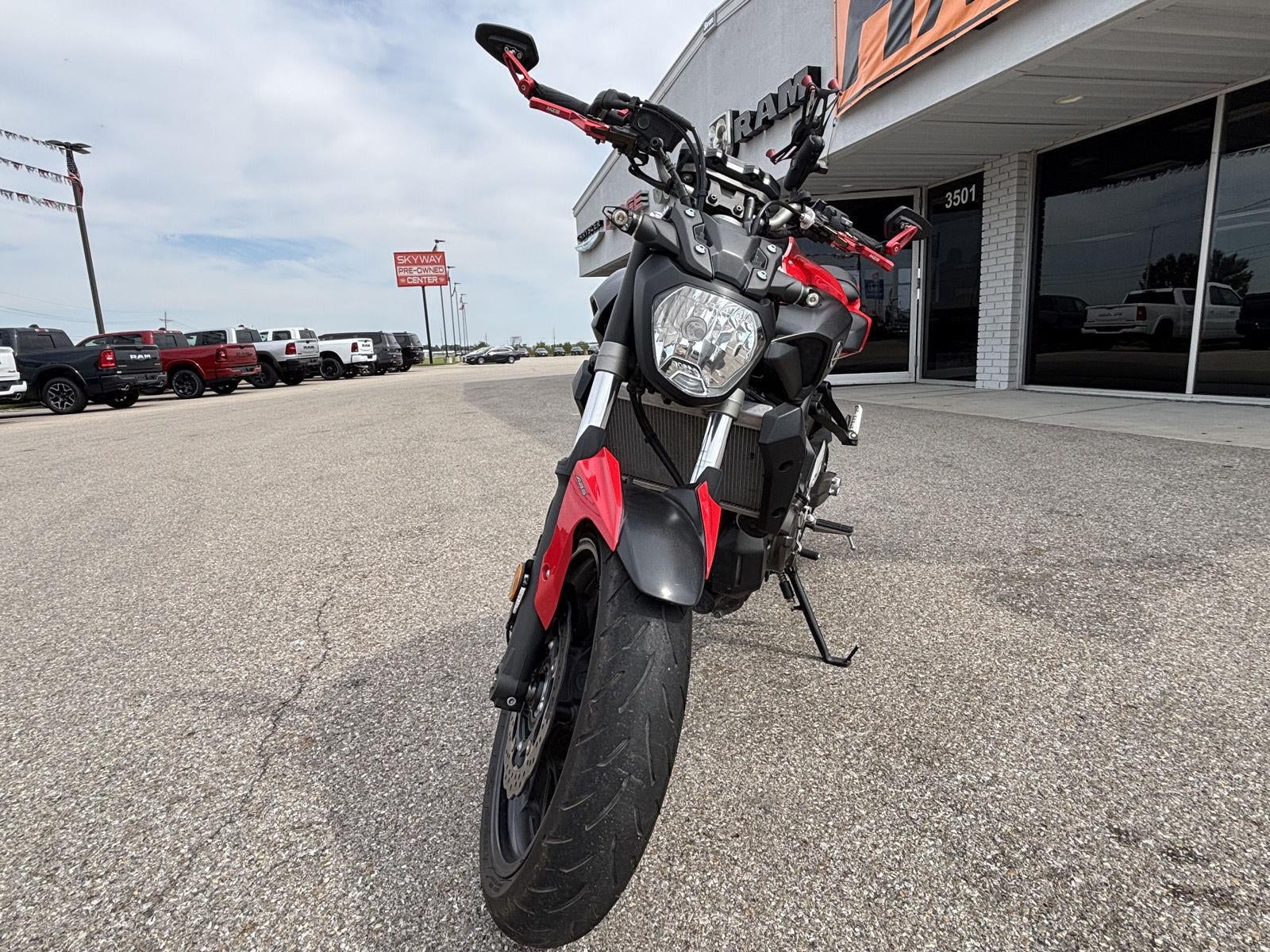 2017 Yamaha FZ07A Base