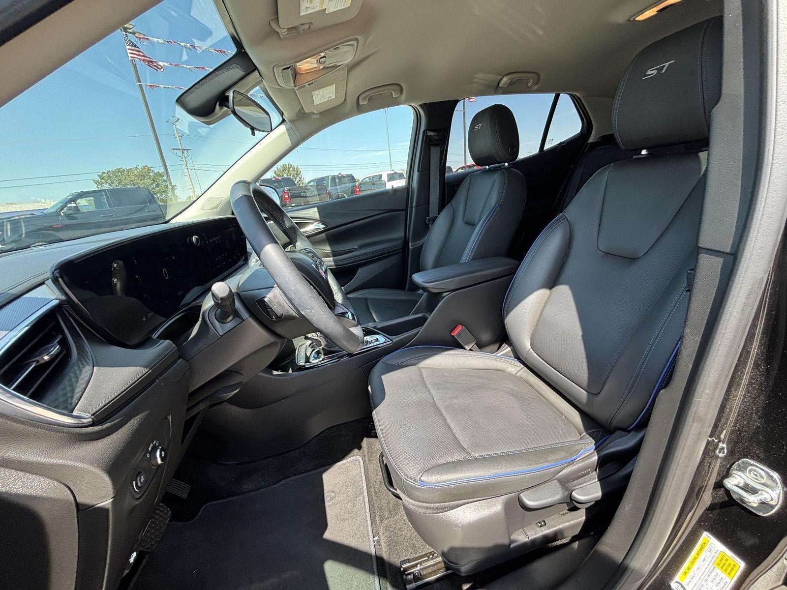 2025 Buick Encore GX Sport Touring FWD