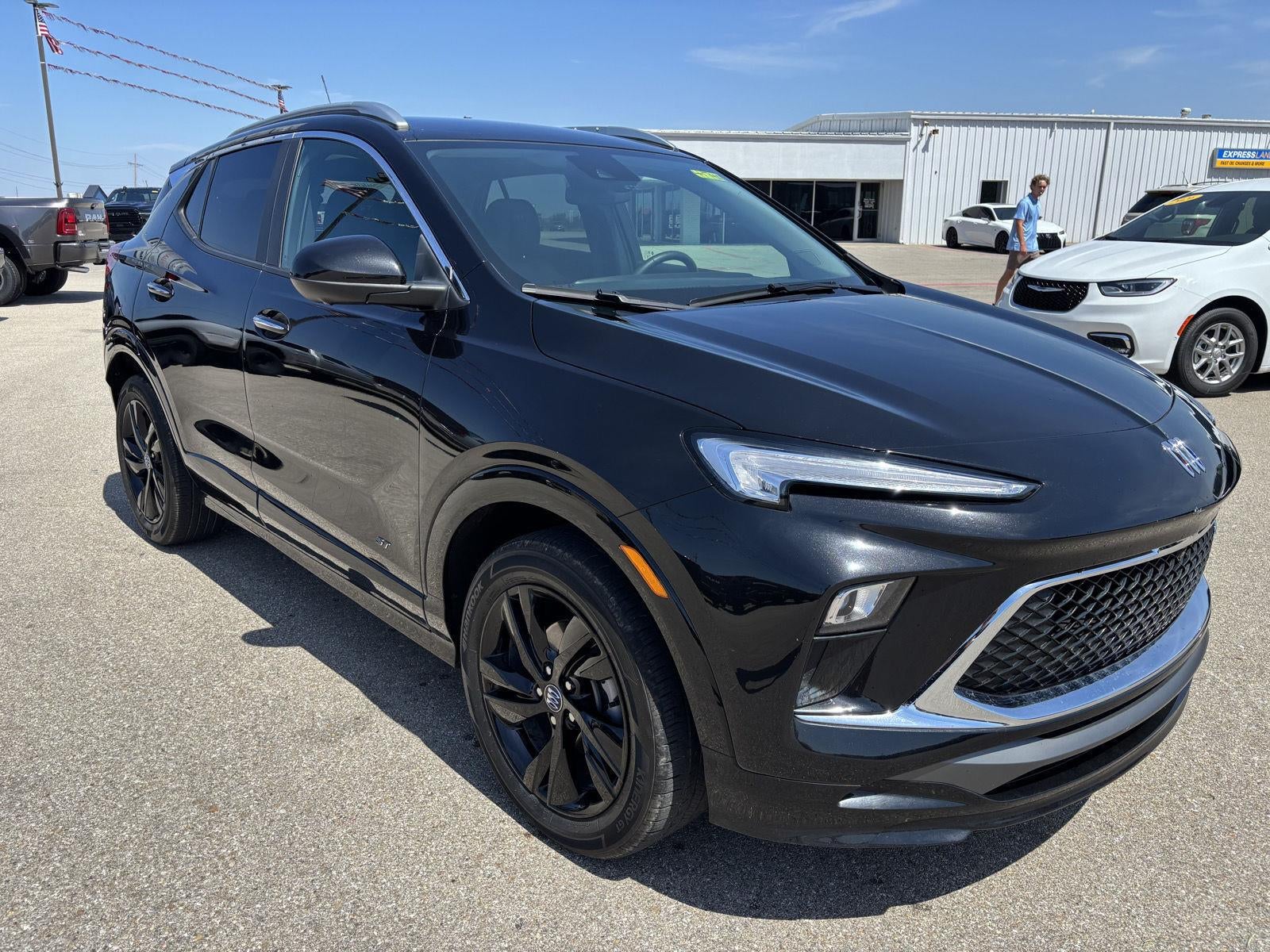 2025 Buick Encore GX Sport Touring FWD