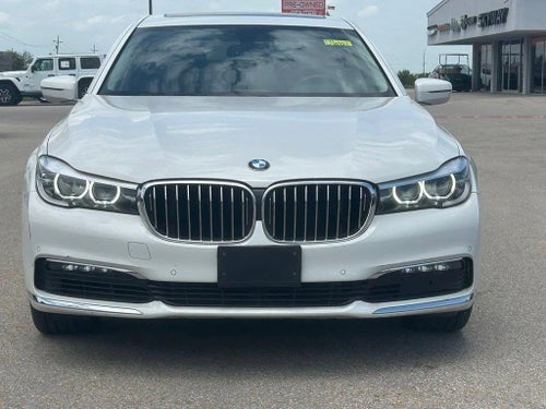 2018 BMW 7 Series 740i