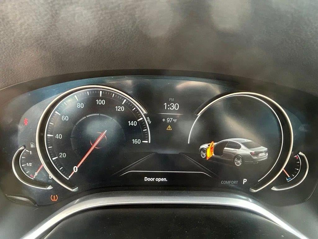 2018 BMW 740i 740i