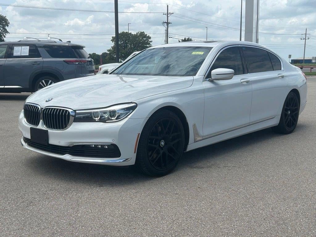 2018 BMW 740i 740i