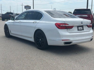 2018 BMW 740i 740i