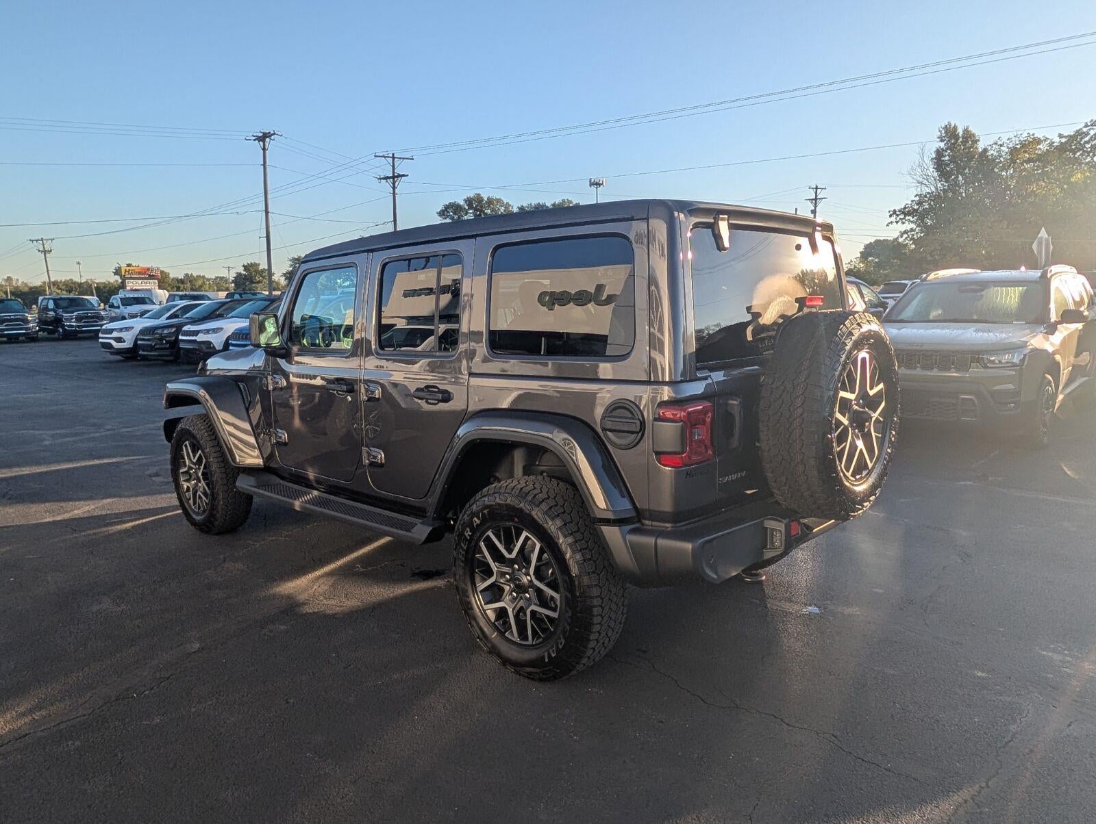 2027 Jeep Wrangler WRANGLER 4-DOOR SAHARA