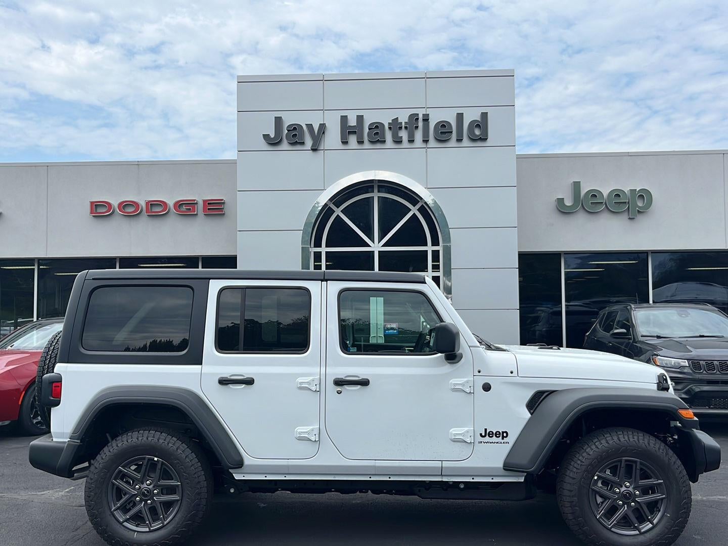 2026 Jeep Wrangler 4-Door Sport RHD 4x4