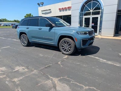 2026 Jeep Grand Cherokee GRAND CHEROKEE SUMMIT 4X4