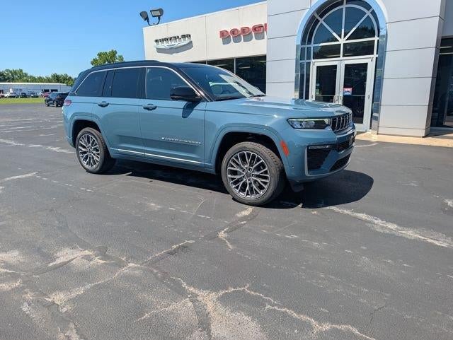 2026 Jeep Grand Cherokee GRAND CHEROKEE SUMMIT 4X4
