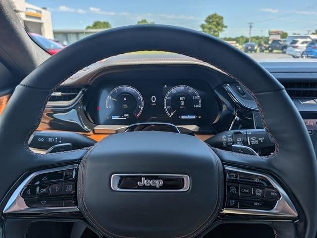 2026 Jeep Grand Cherokee GRAND CHEROKEE SUMMIT 4X4