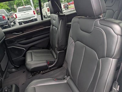 2026 Jeep Grand Cherokee GRAND CHEROKEE L LIMITED 4X2