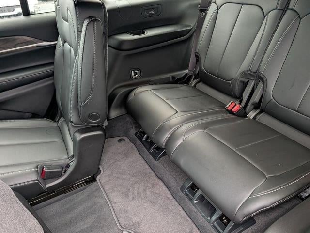 2026 Jeep Grand Cherokee GRAND CHEROKEE L LIMITED 4X2