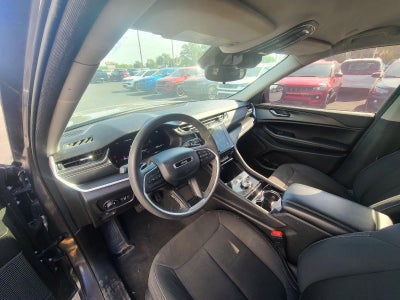 2023 Jeep Grand Cherokee L Laredo 4x4