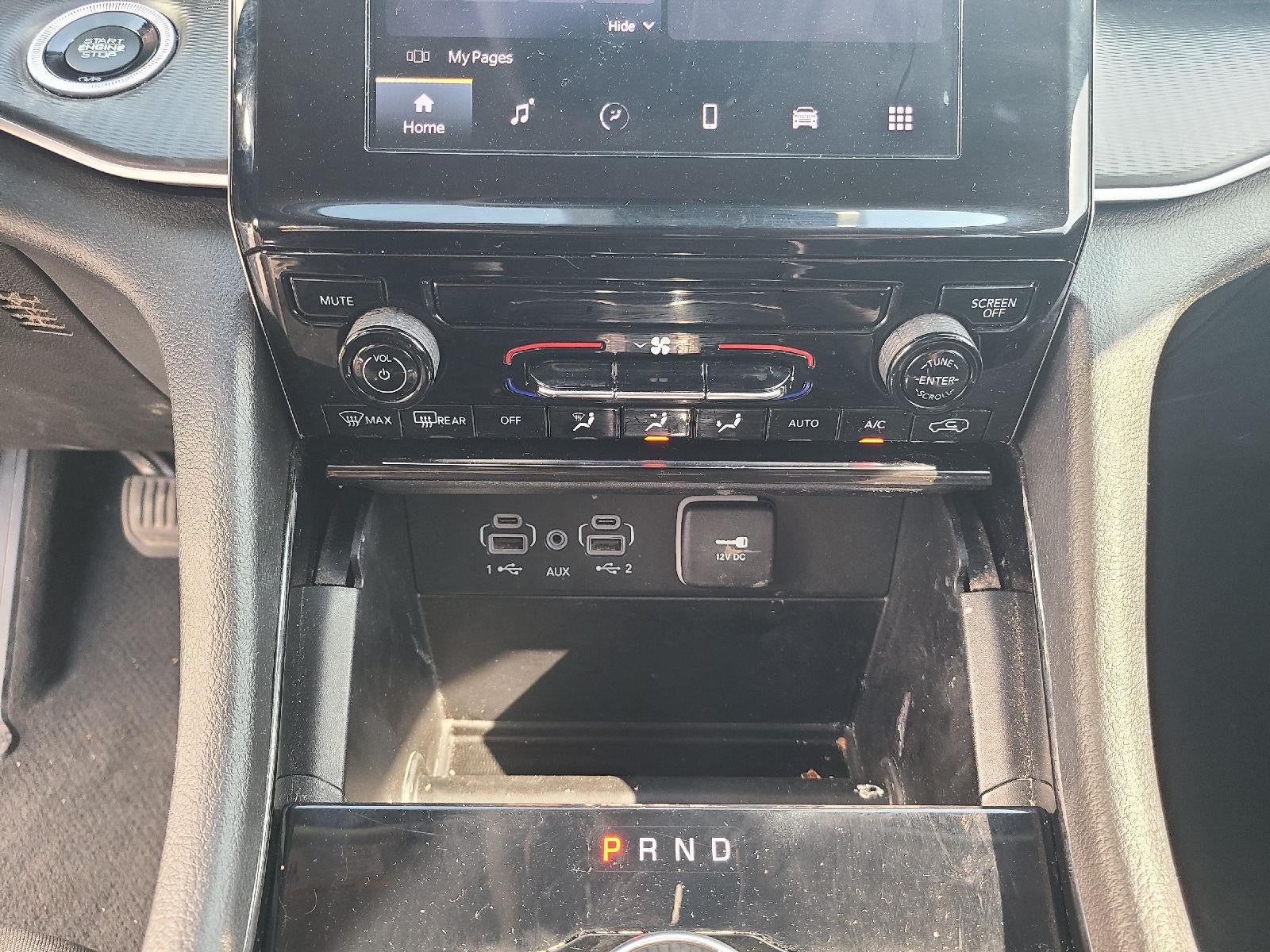 2023 Jeep Grand Cherokee L Laredo 4x4
