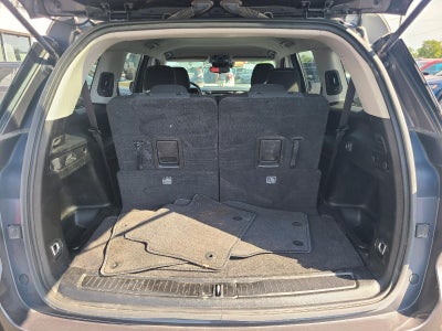 2023 Jeep Grand Cherokee L Laredo 4x4