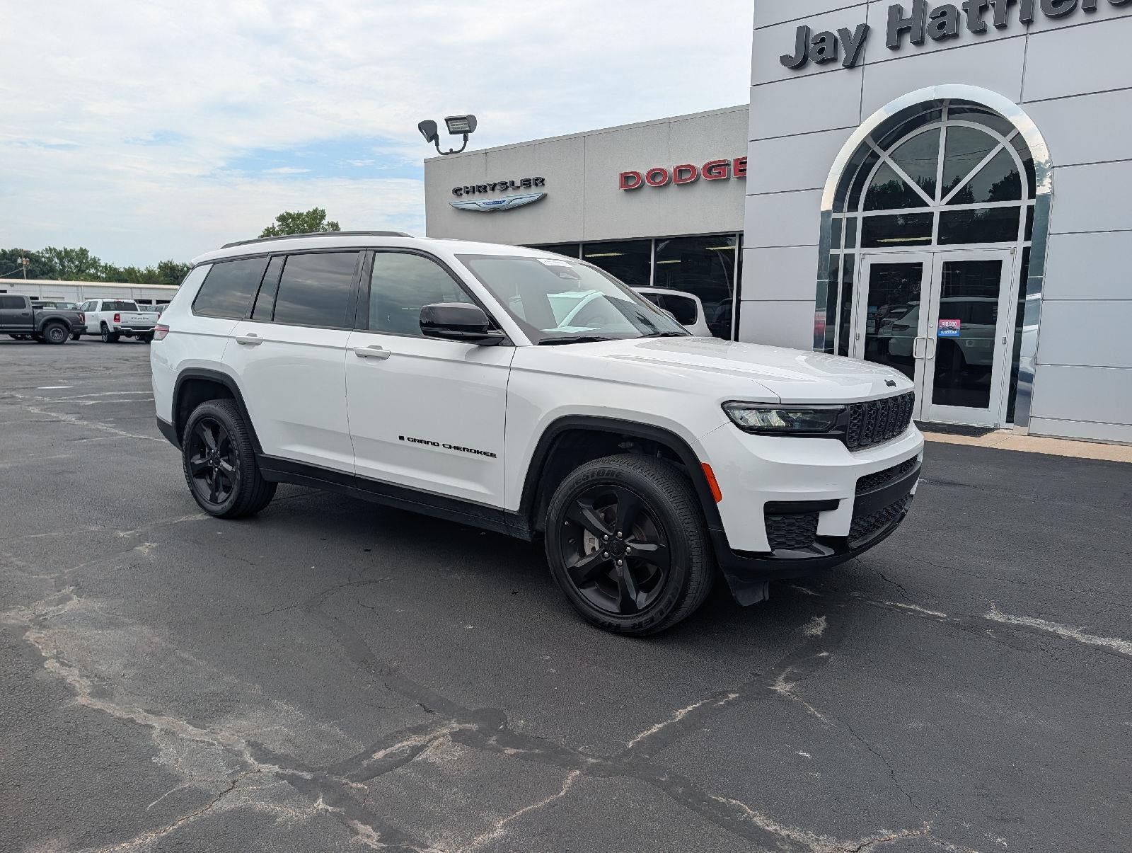 2023 Jeep Grand Cherokee L Altitude 4x4