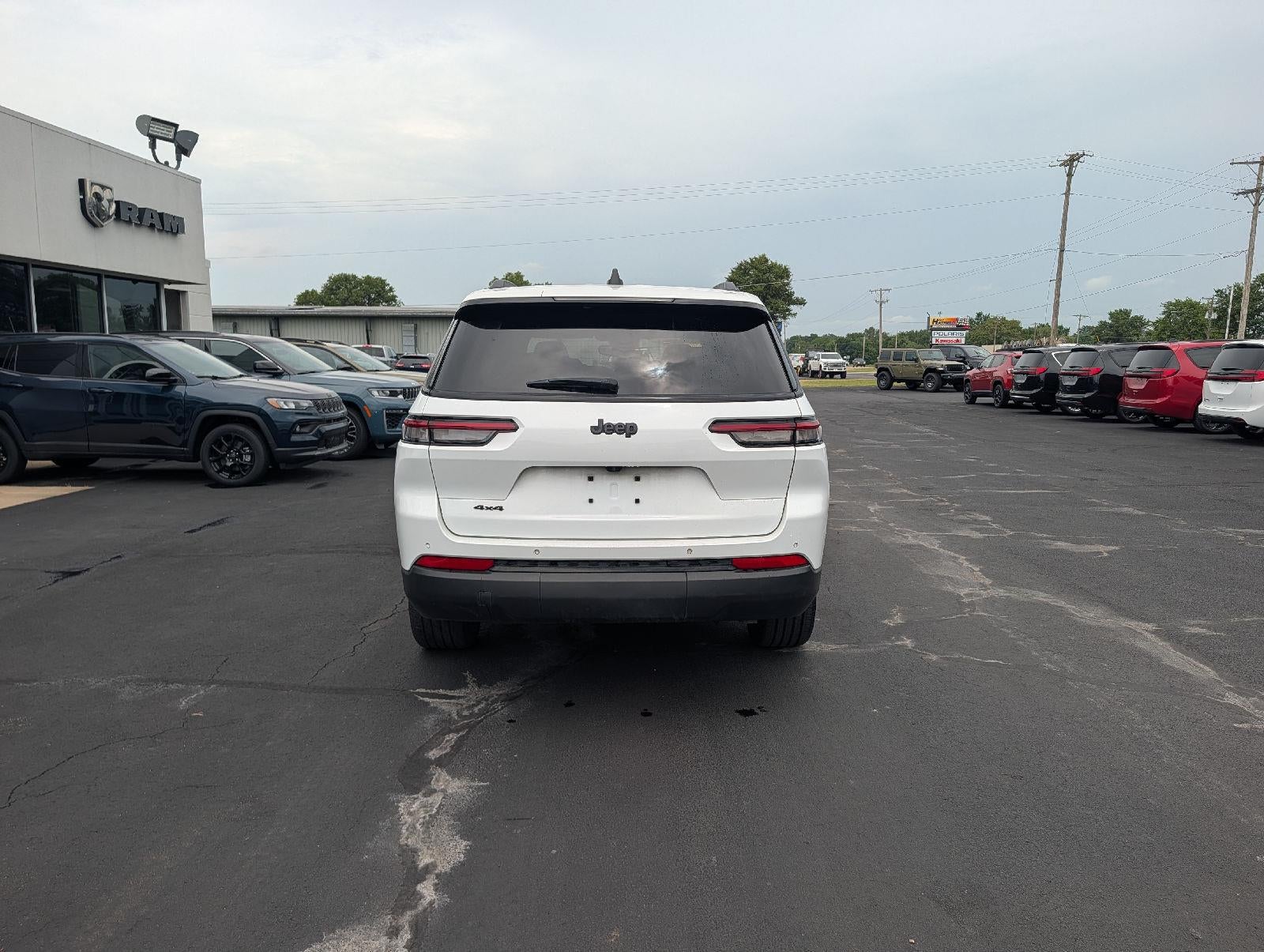 2023 Jeep Grand Cherokee L Altitude 4x4