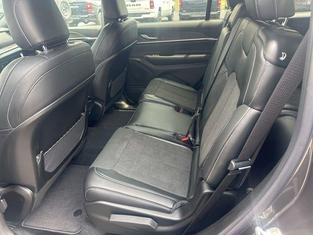 2026 Jeep Grand Cherokee GRAND CHEROKEE L LAREDO ALTITUDE 4X4